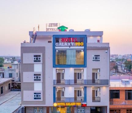 Hotel Galaxy 700 - A Luxury Hotel Near KhatuShyamJi Temple