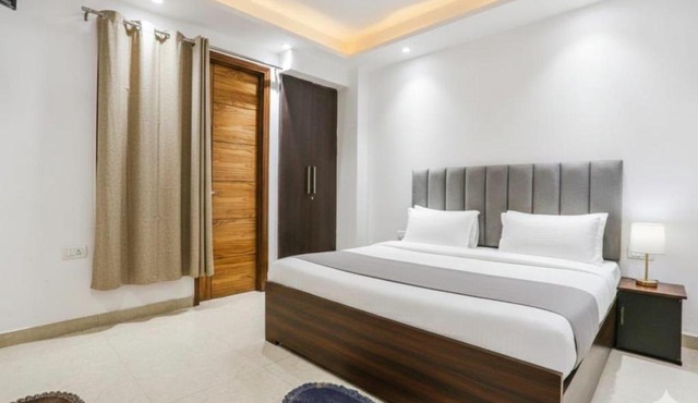 Hotel Green Apple - Green Park Metro