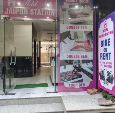 Hotel Jaipur Station