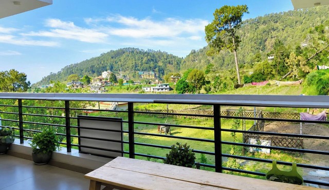 Hotel Kanwal Resort & Farms Khurpatal
