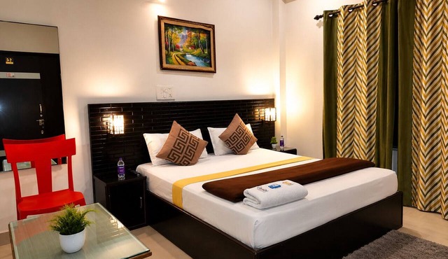 Hotel Karnal Inn