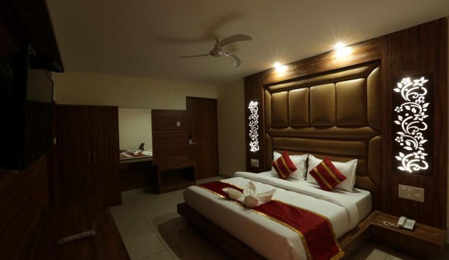 Hotel Katra Grand