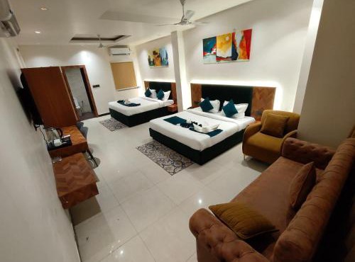 Hotel Kutumb Vatika