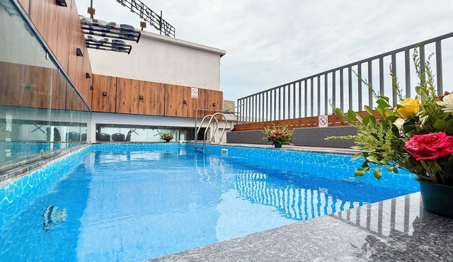 Hotel La Bella - near Sea Beach