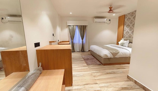 Hotel Madhuvan