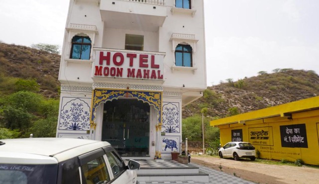 Hotel Moon Mahal