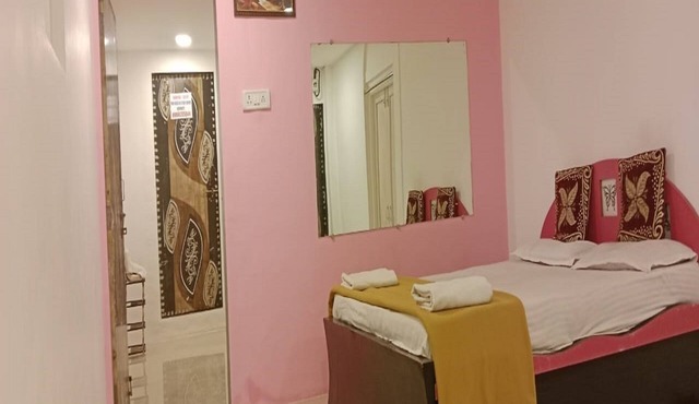 Hotel Mumbai Garden Resort