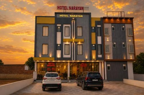 Hotel Narayan free Parking & Near Toran Dwar