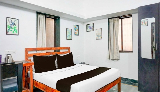Hotel O Baner Near Mumbai Pune Highway