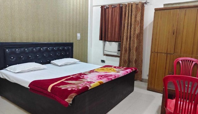Hotel O Jhandi Palace