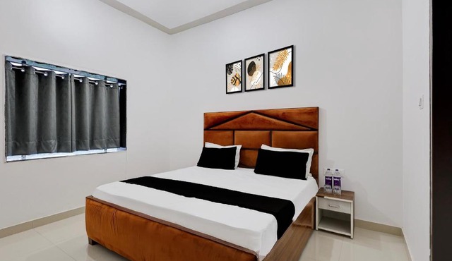 Hotel O Rudra Hotel and restaurant