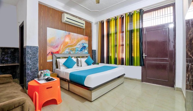Hotel Radha Rani Bhawan
