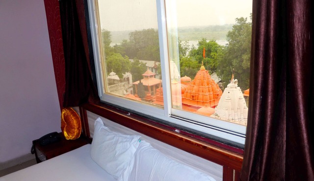 Hotel Raj Palace