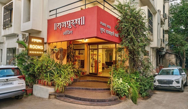 Hotel Rajpurush