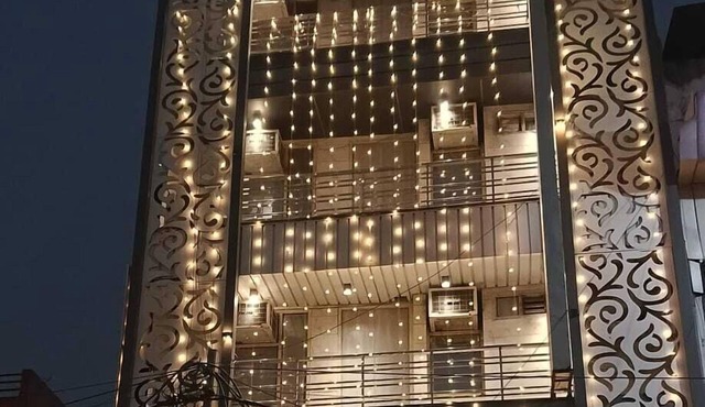 Hotel Red Chilly Adarsh Nagar