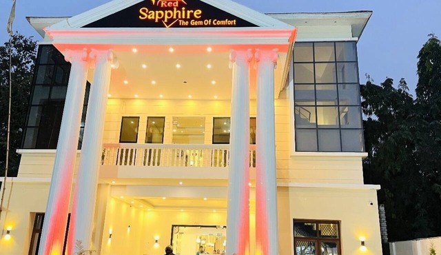 HOTEL RED SAPPHIRE