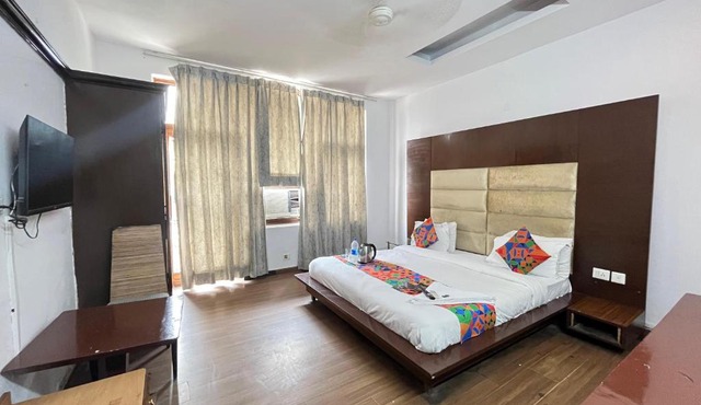 Hotel Rise Villa