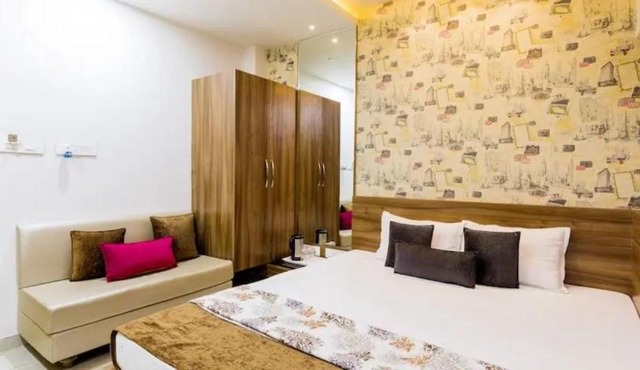 Hotel Rockland Kota