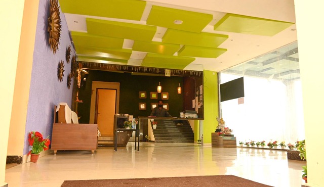 Hotel Ryaan Inn