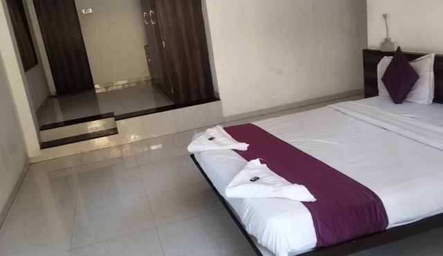 Hotel Saiba Lodging