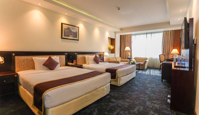 Hotel Sarina