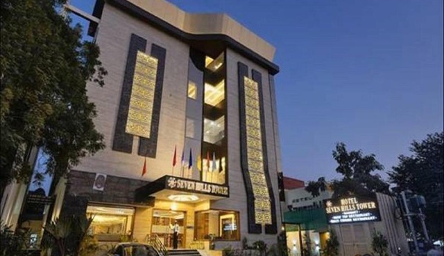 Hotel Seven Hills Tower