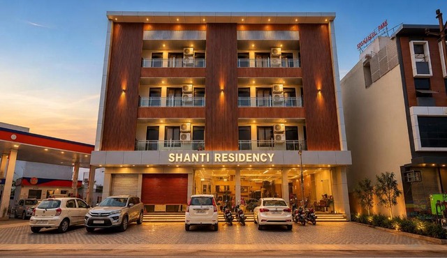 Hotel Shanti Residency Vrindavan