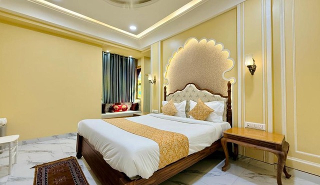 Hotel Shree Banke Bihari Heritage