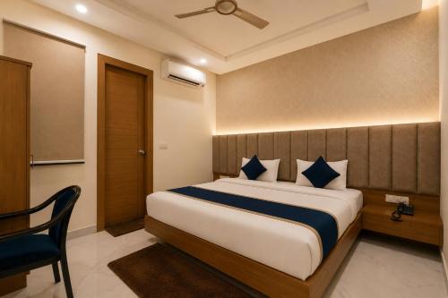 Hotel Shree Near Prem Mandir