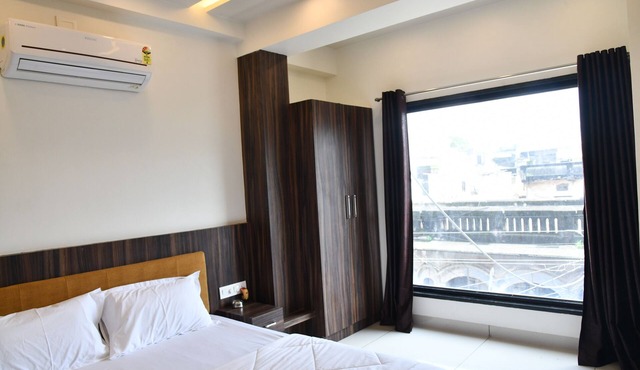 Hotel Shreeji Palace