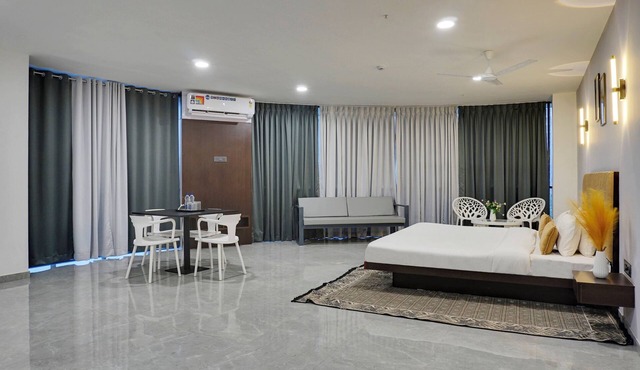 Hotel Sky Inn