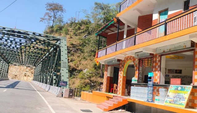 Hotel suryoday kharadi