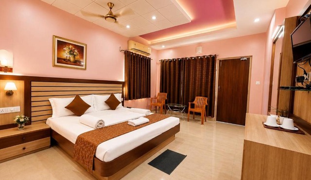 Hotel Swarna Villa Puri - Sea Front View Hotel With Restaurant And Parking Facility Fully Air Conditioning Room
