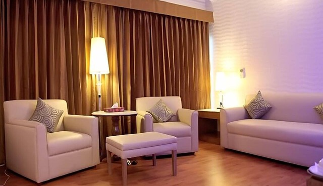 Hotel Swiss Garden