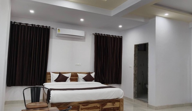 Hotel Yaduraj By Salasar Hospitality