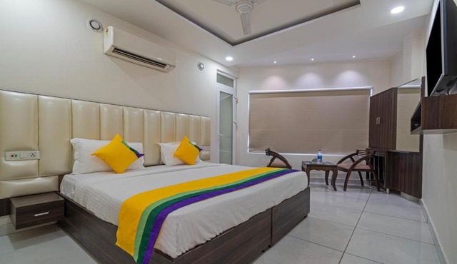 Itsy Hotels P Grand
