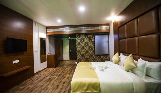 Jalashray Resort