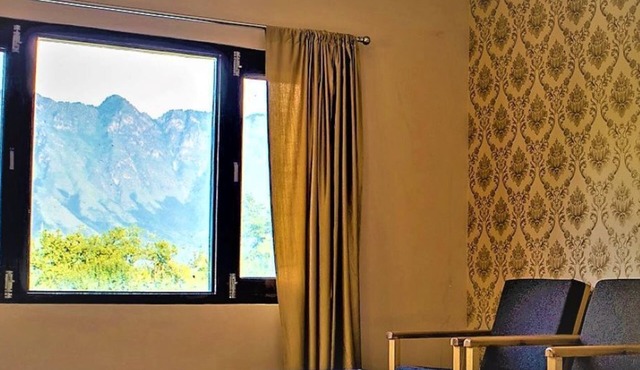 Kashmir Holiday Resort