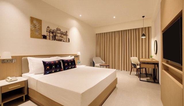 Keys Select by Lemon Tree Hotels Vadodara