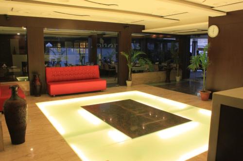 Loharkar Hotel