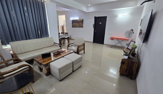 Luxury 3BHK Stay | VIP Road Zirakpur | Near Chandigarh Airport