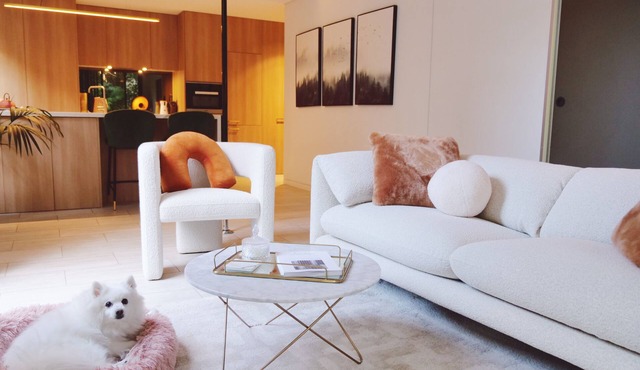 Luxury apartment with dance pole - 10 min from Bondi Beach