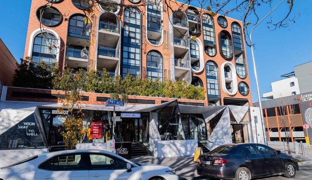 Luxury Apartment in Braddon Precinct
