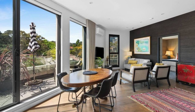 Luxury Waverton Boutique Escape in Village Setting