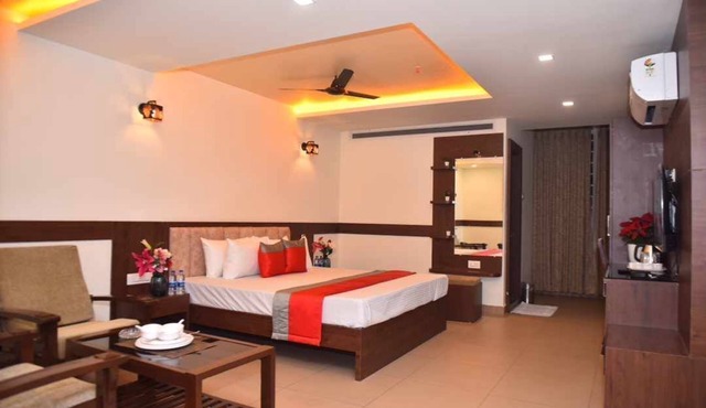 M R RESIDENCY DHARWAD
