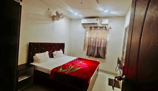Maa Vindhyavasini Guest House