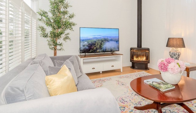 Maison de May — Stay 3 Pay 2