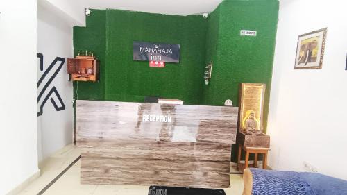 Mauryan Elite Hotel Lajpat Nager