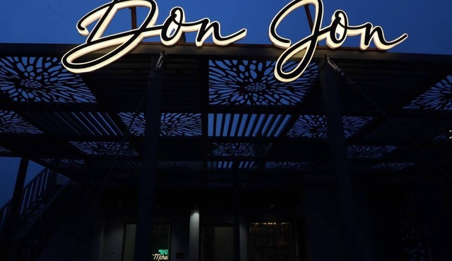Moresta Ajmer Hotel with Rooftop Bar