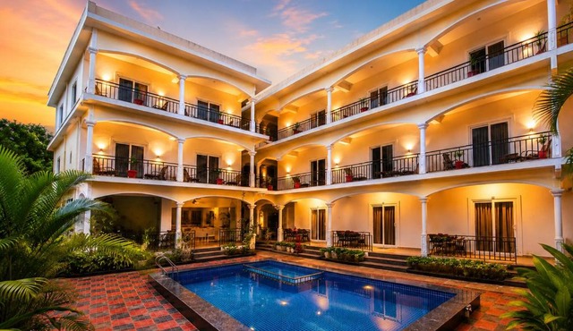 Morjim Sunset Hotel - 400 meter to Morjim Beach
